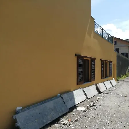 La Casa Di Angio * Ланцо-д’Интельви