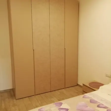 Apartament La Casa Di Angio Lanzo dʼIntelvi